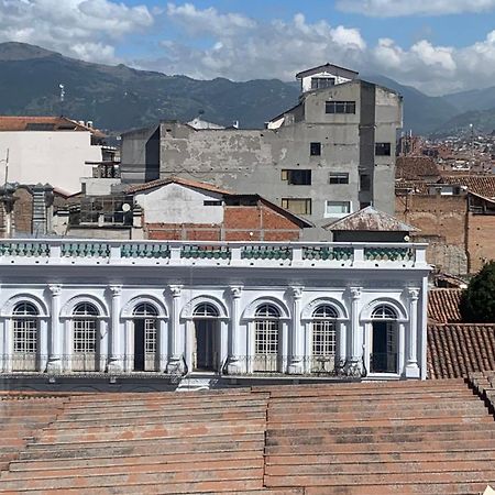 Del Parque Hotel & Suites Cuenca Esterno foto